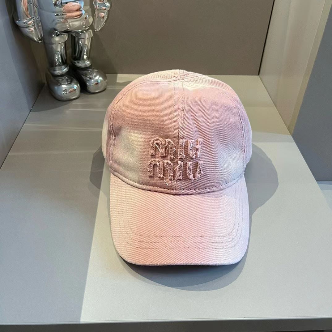 Miu Miu Caps